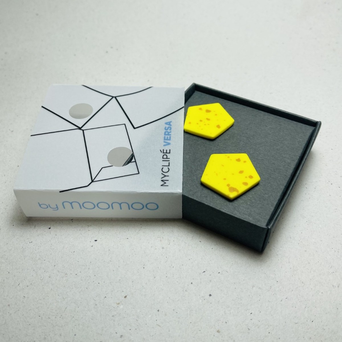 VERSA PENTAGON LIME-OCHRE